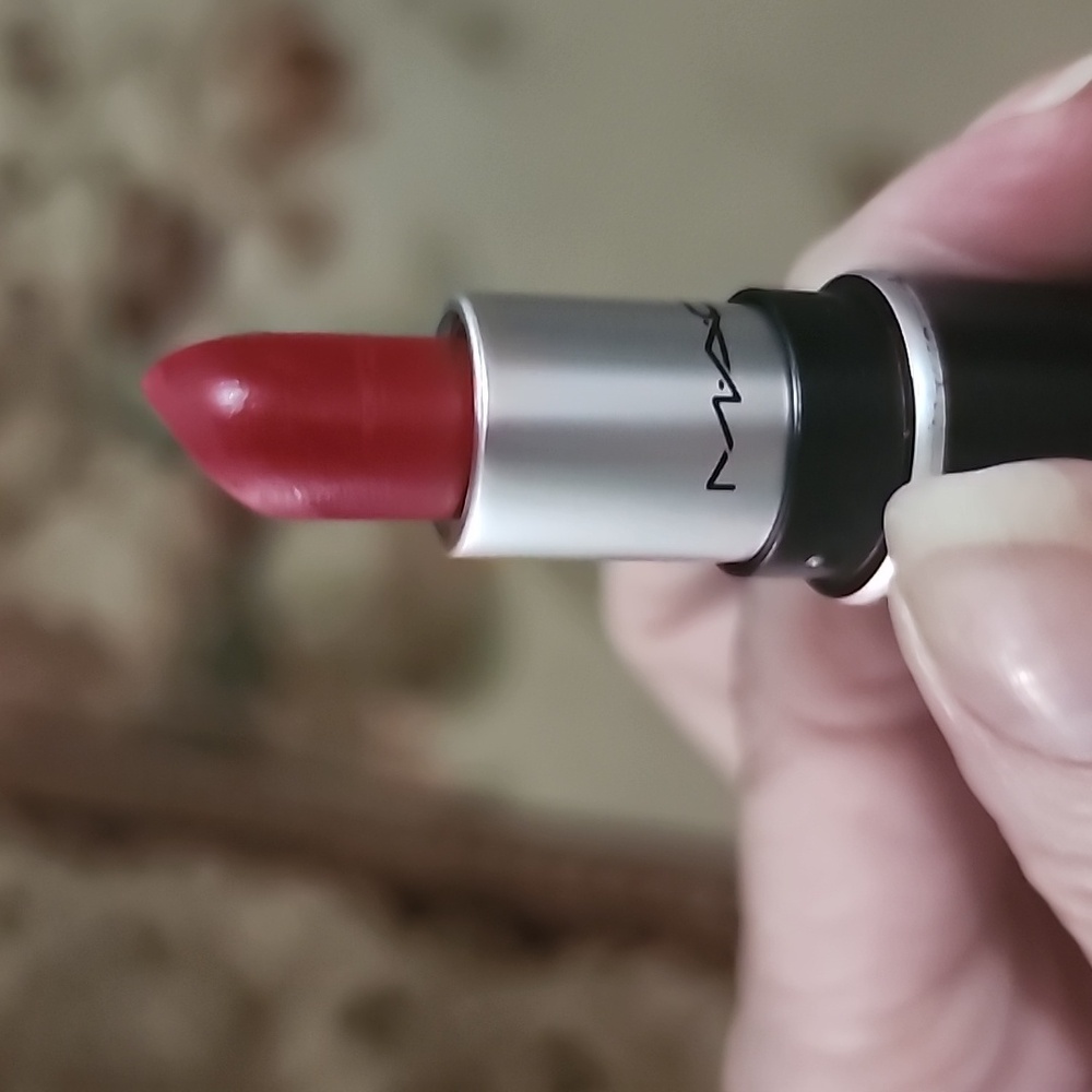 Mac Lipstick 1 shade Left - Ruby Woo